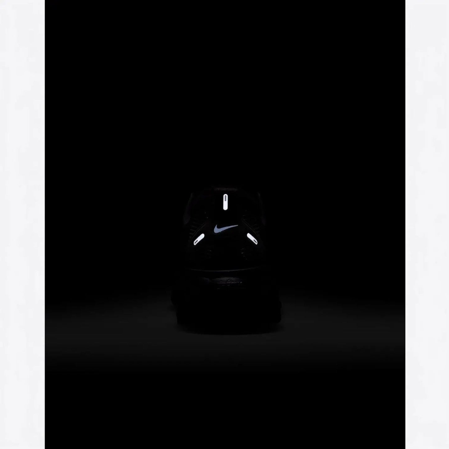 Nike Vomero 18 Triple Black