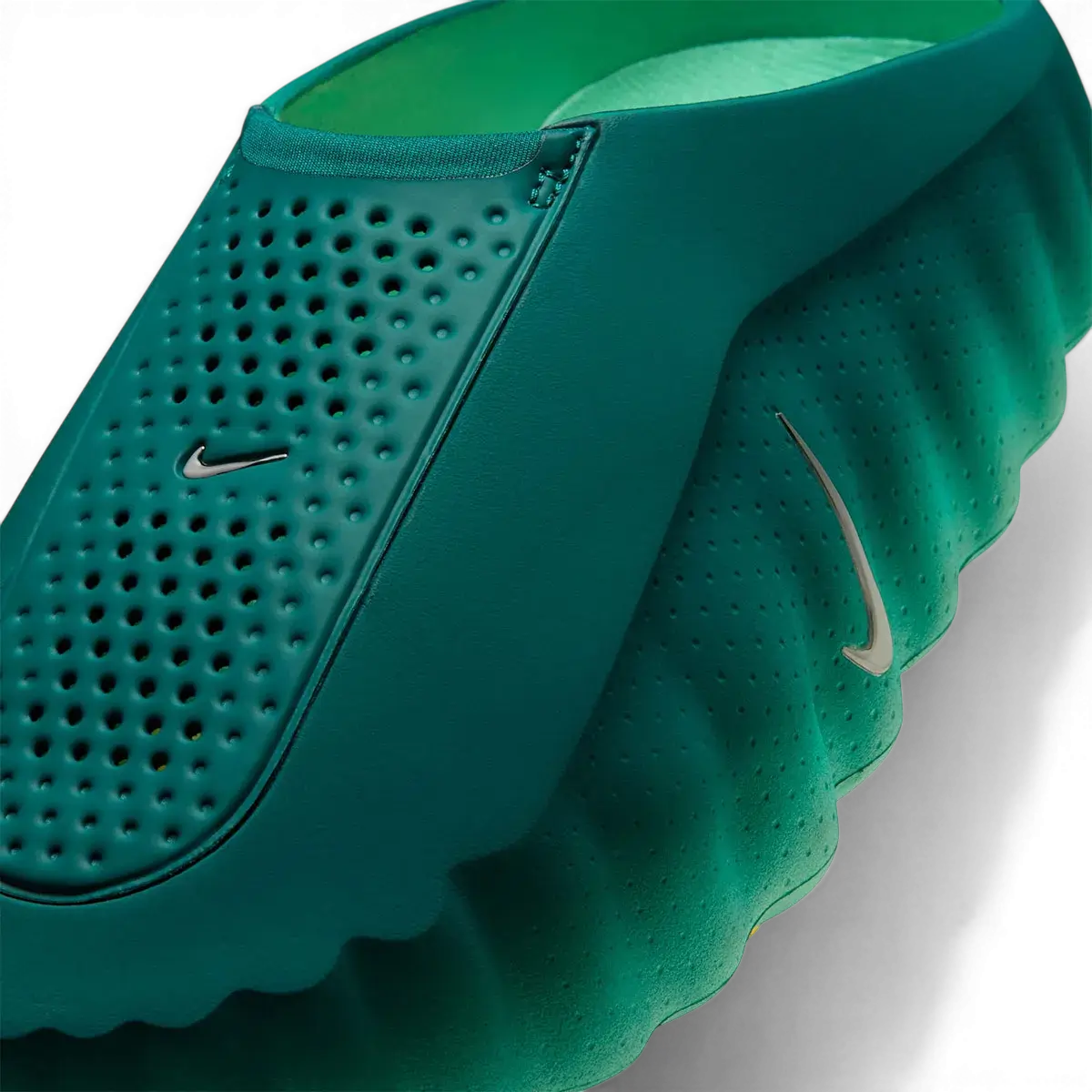 Nike Mind 001 Geode teal Light Menta