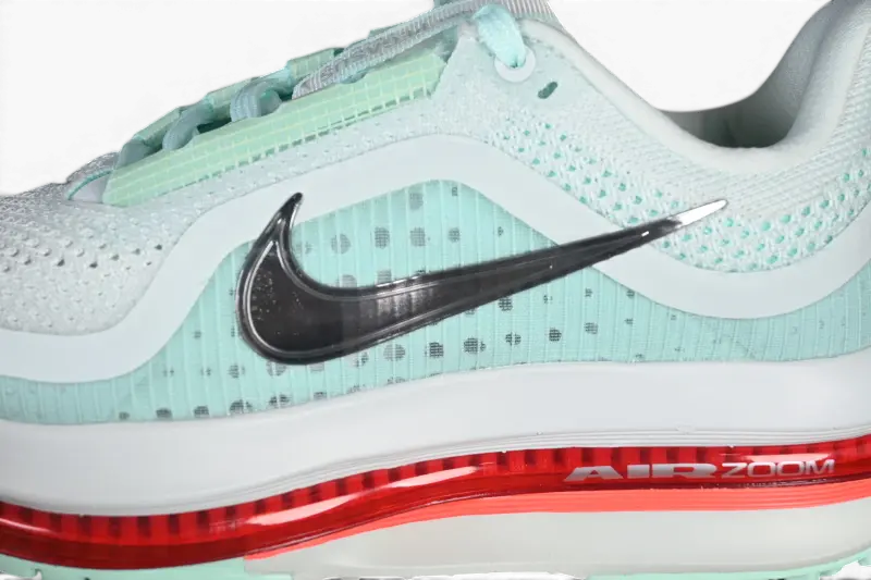 Nike Pegasus Premium Barely Green