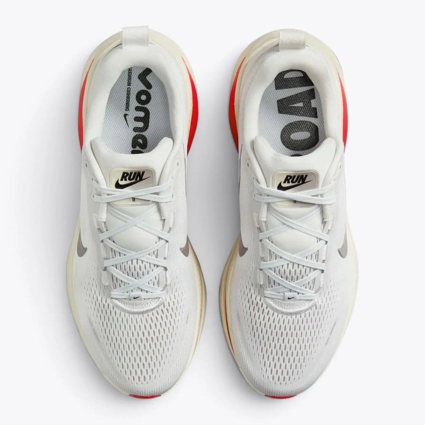 Nike Vomero 18 Platinum Tint Siren Red