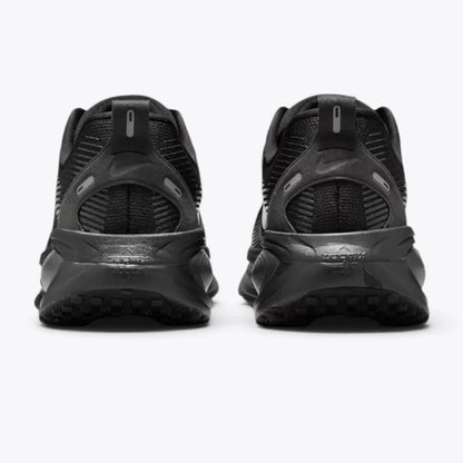 Nike Vomero 18 Triple Black