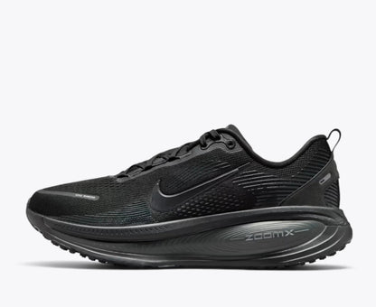 Nike Vomero 18 Triple Black