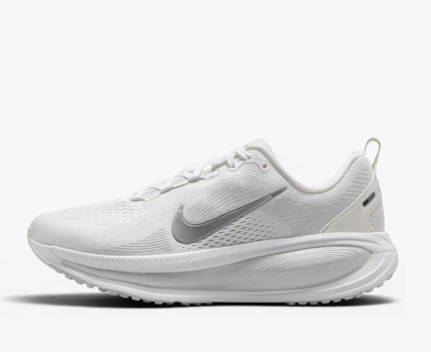 Nike Vomero 18 White Metallic Silver Photon Dust