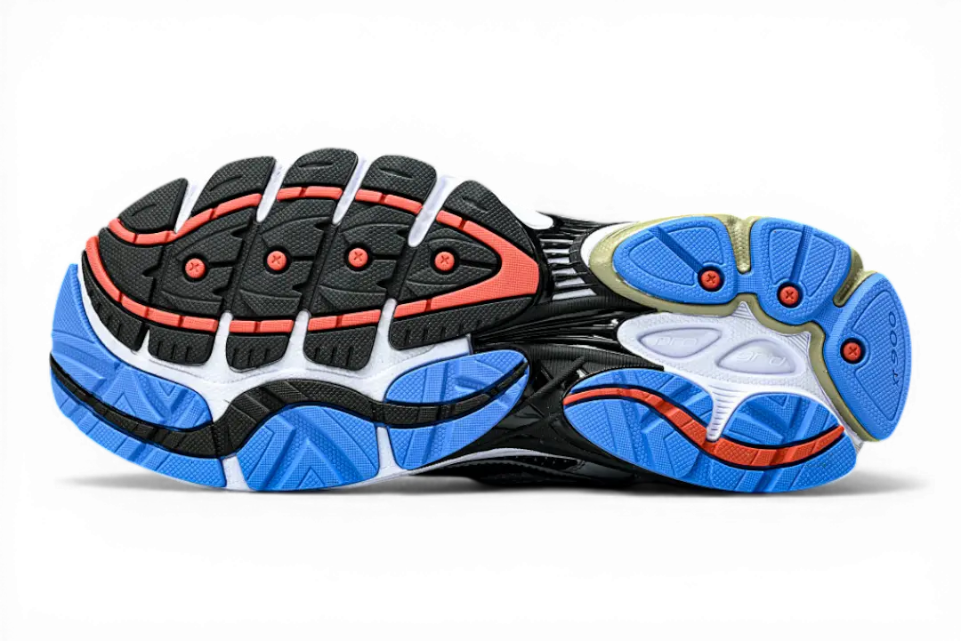 Saucony ProGrid Omni 9 Metallic Grey Silver